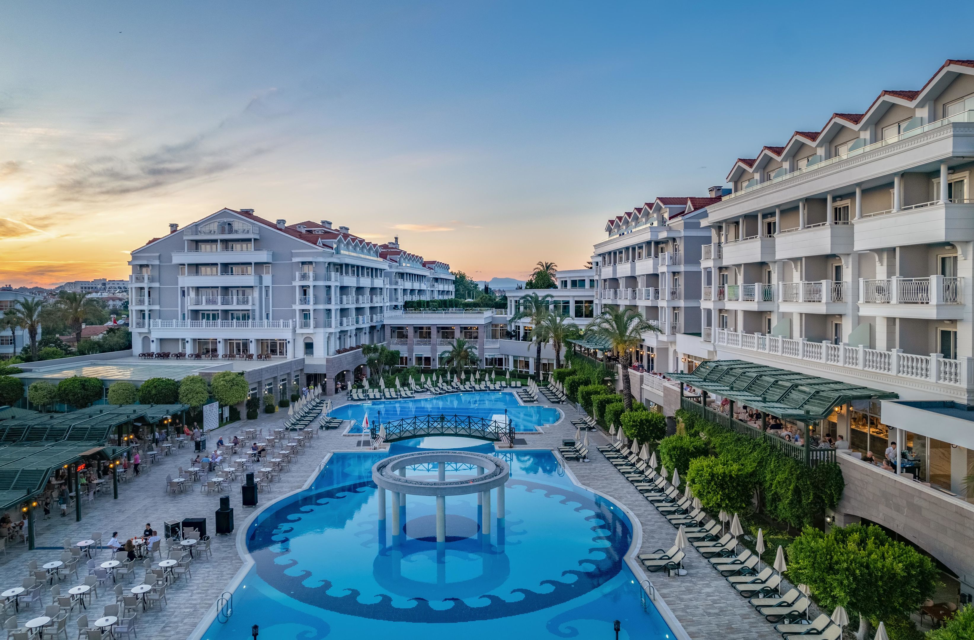 TRENDY ASPENDOS BEACH