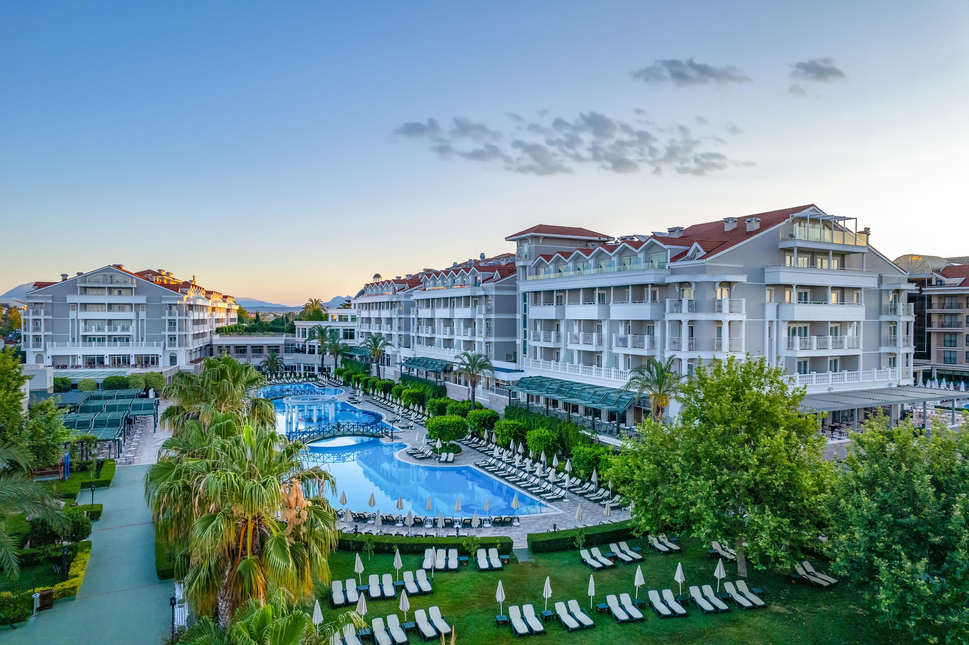 TRENDY ASPENDOS BEACH