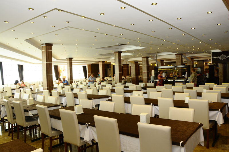 CLUB MONTE CARLO