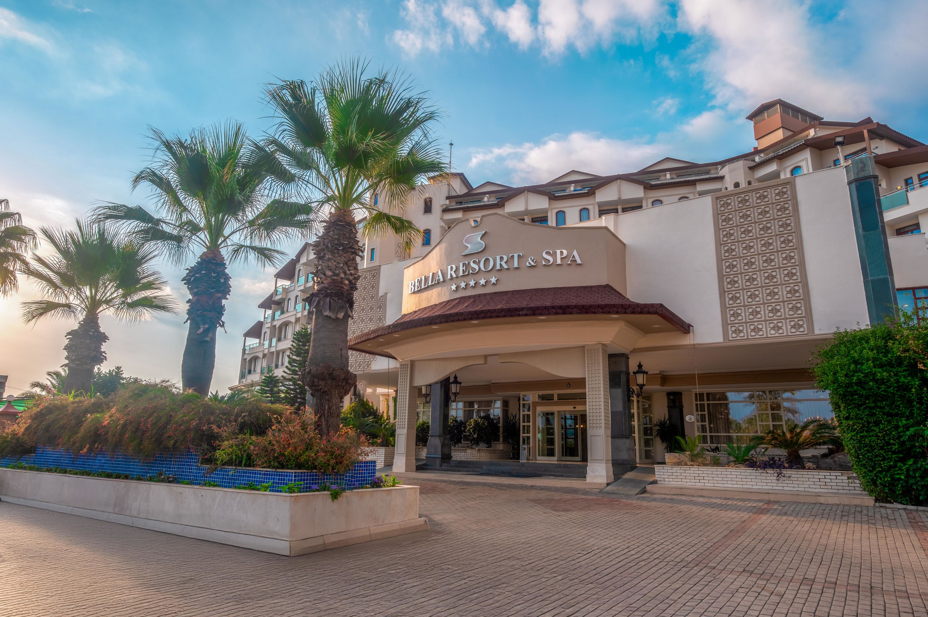 BELLA RESORT - SPA HOTEL