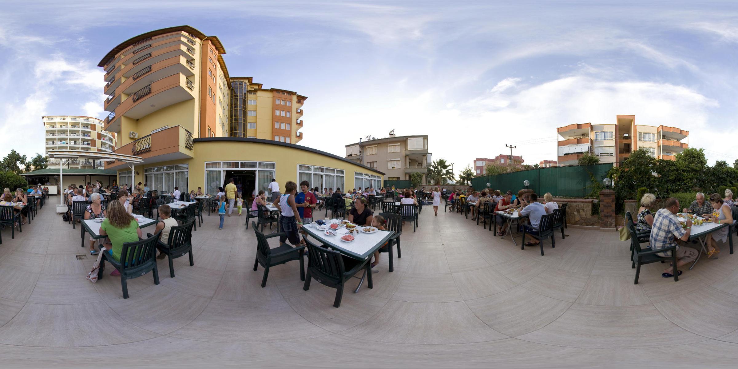 ARABELLA WORLD HOTEL