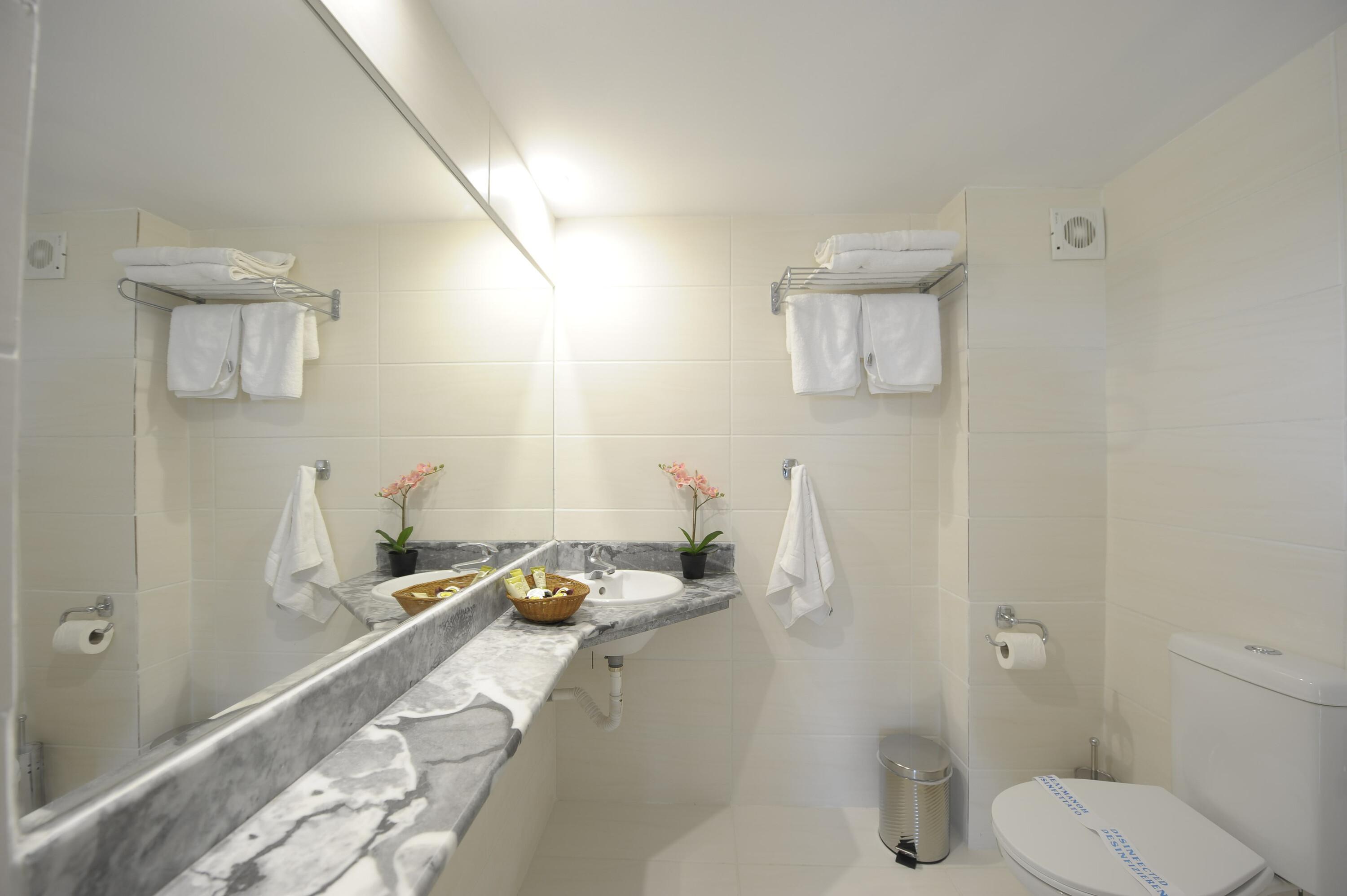 AMARYNTHOS RESORT