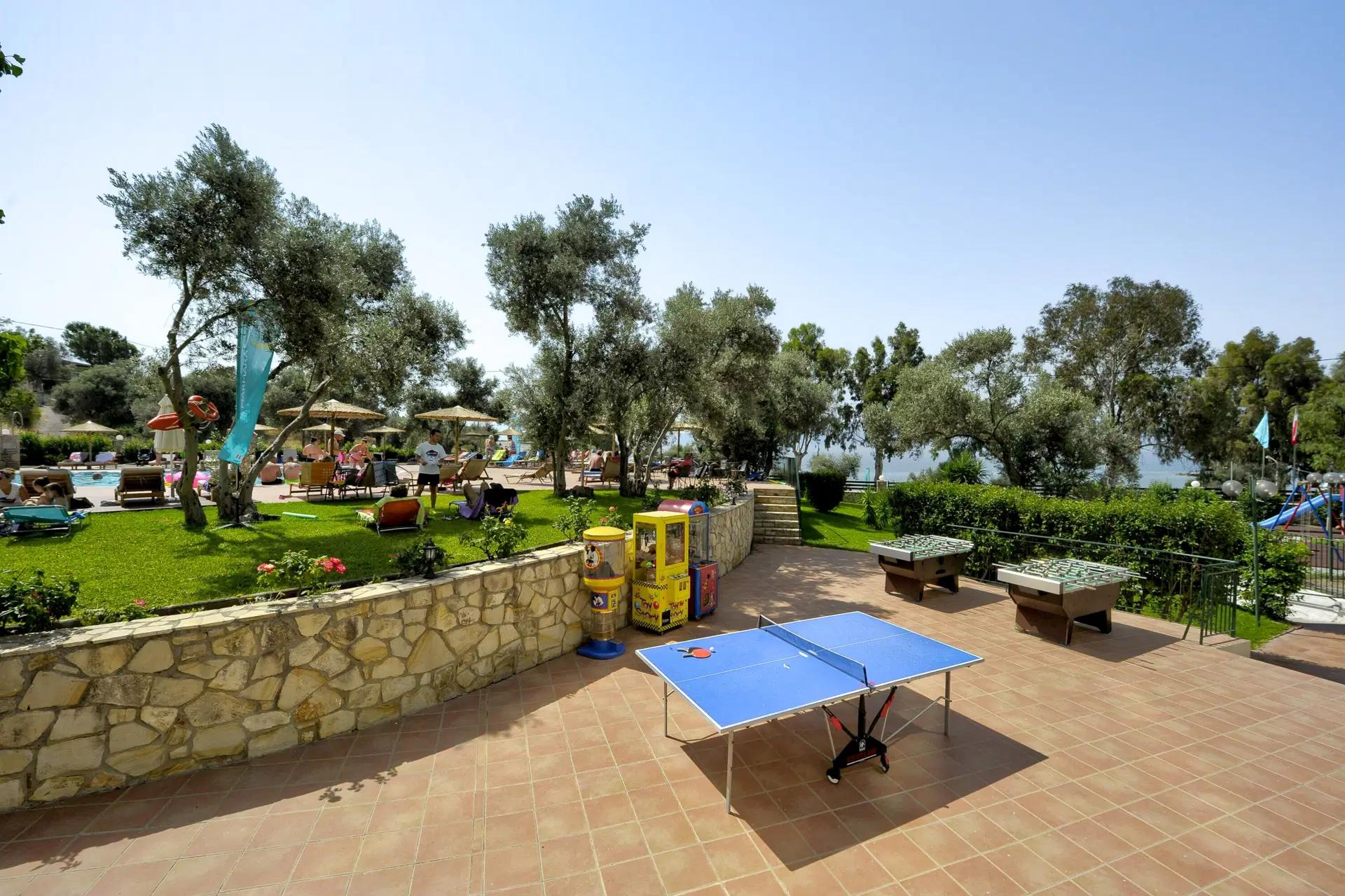 AMARYNTHOS RESORT