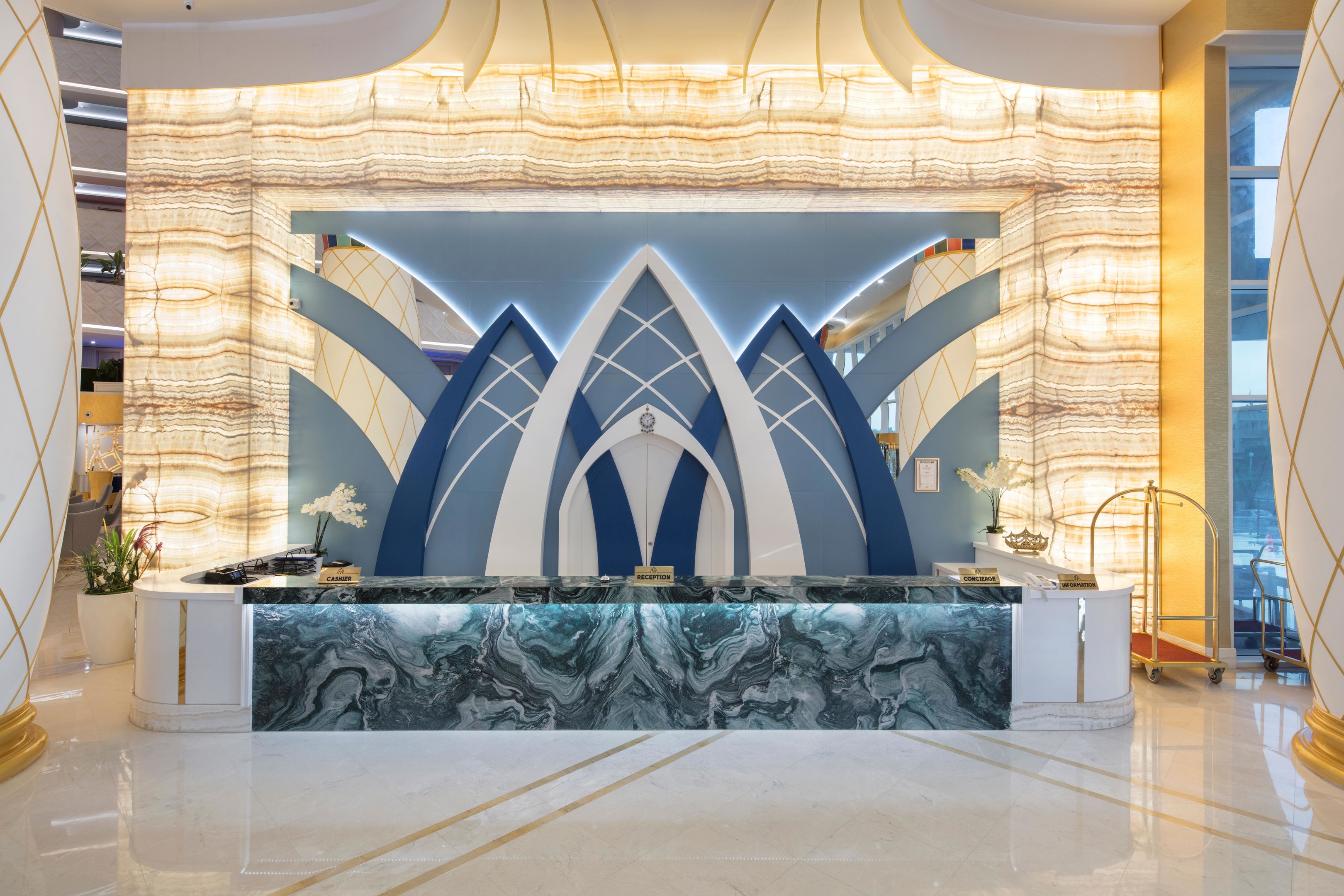 GRANADA LUXURY BEACH