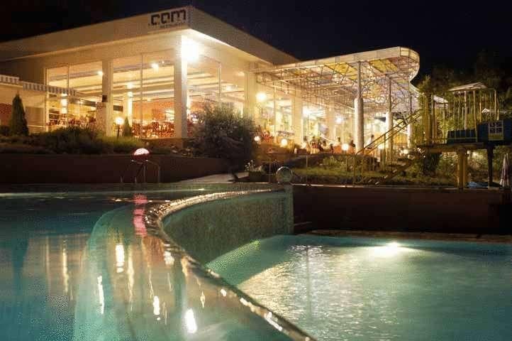COM HOTEL