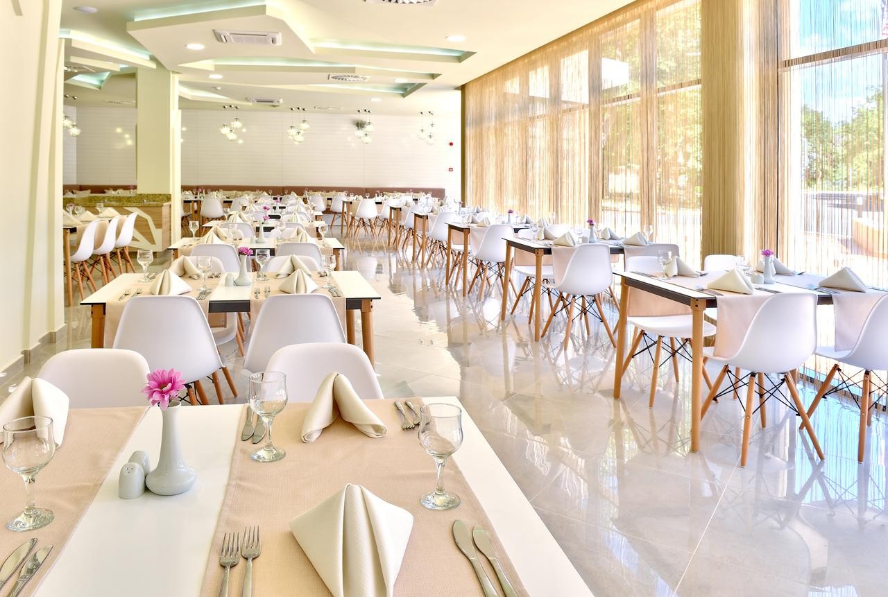 GRIFID HOTEL FORESTA ADULTS ONLY 16+