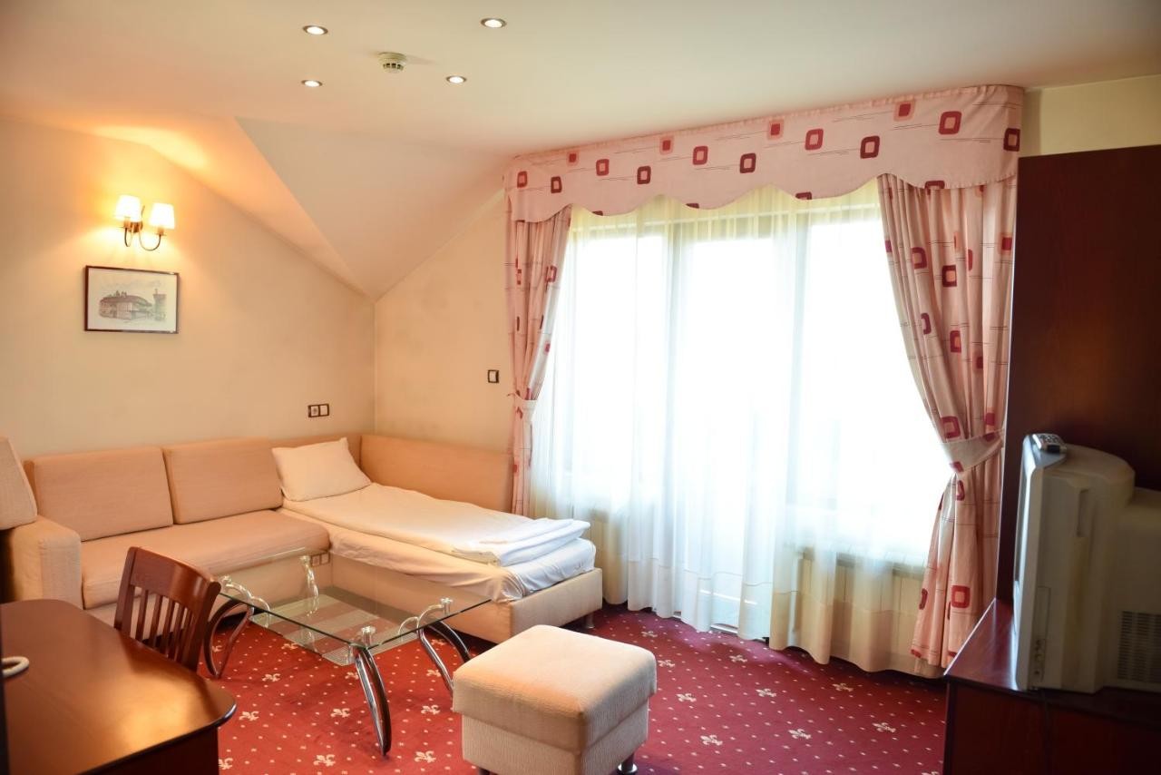 MARTIN CLUB HOTEL