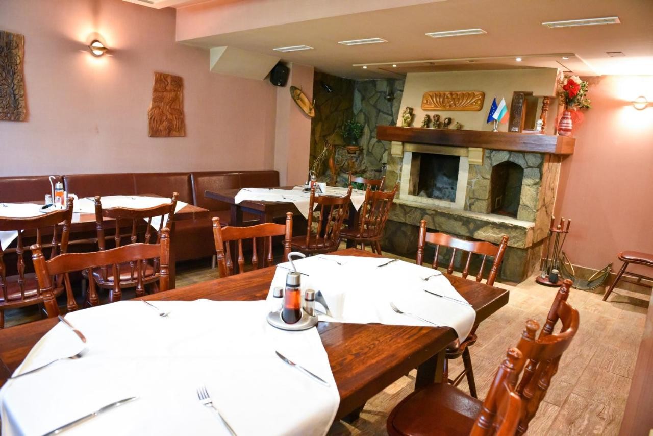 MARTIN CLUB HOTEL
