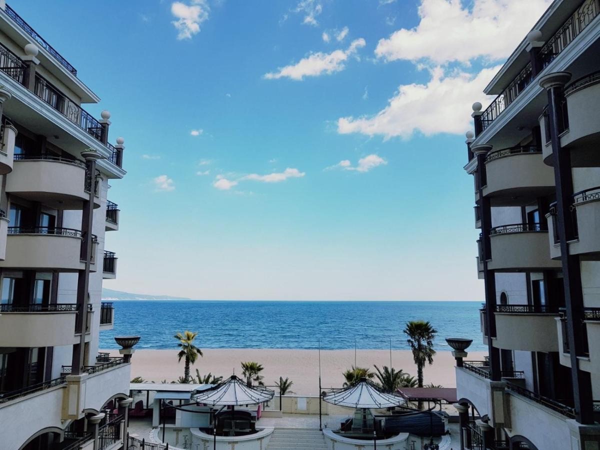 RUMBA BEACH GOLDEN INA HOTEL