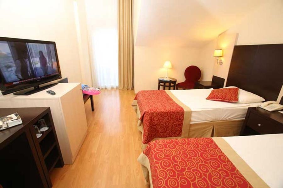 VIKING GARDEN HOTEL