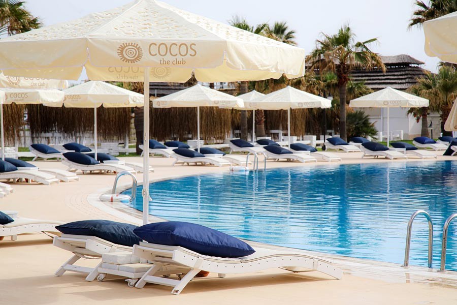 COCOS THE CLUB SOLTO