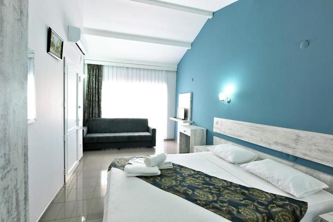 AFYTOS AKCAY HOLIDAY VILLAGE