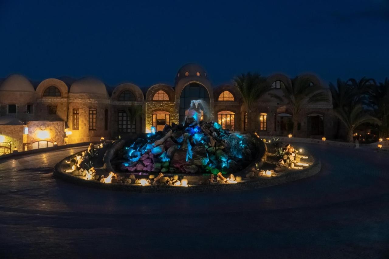 UTOPIA BEACH CLUB