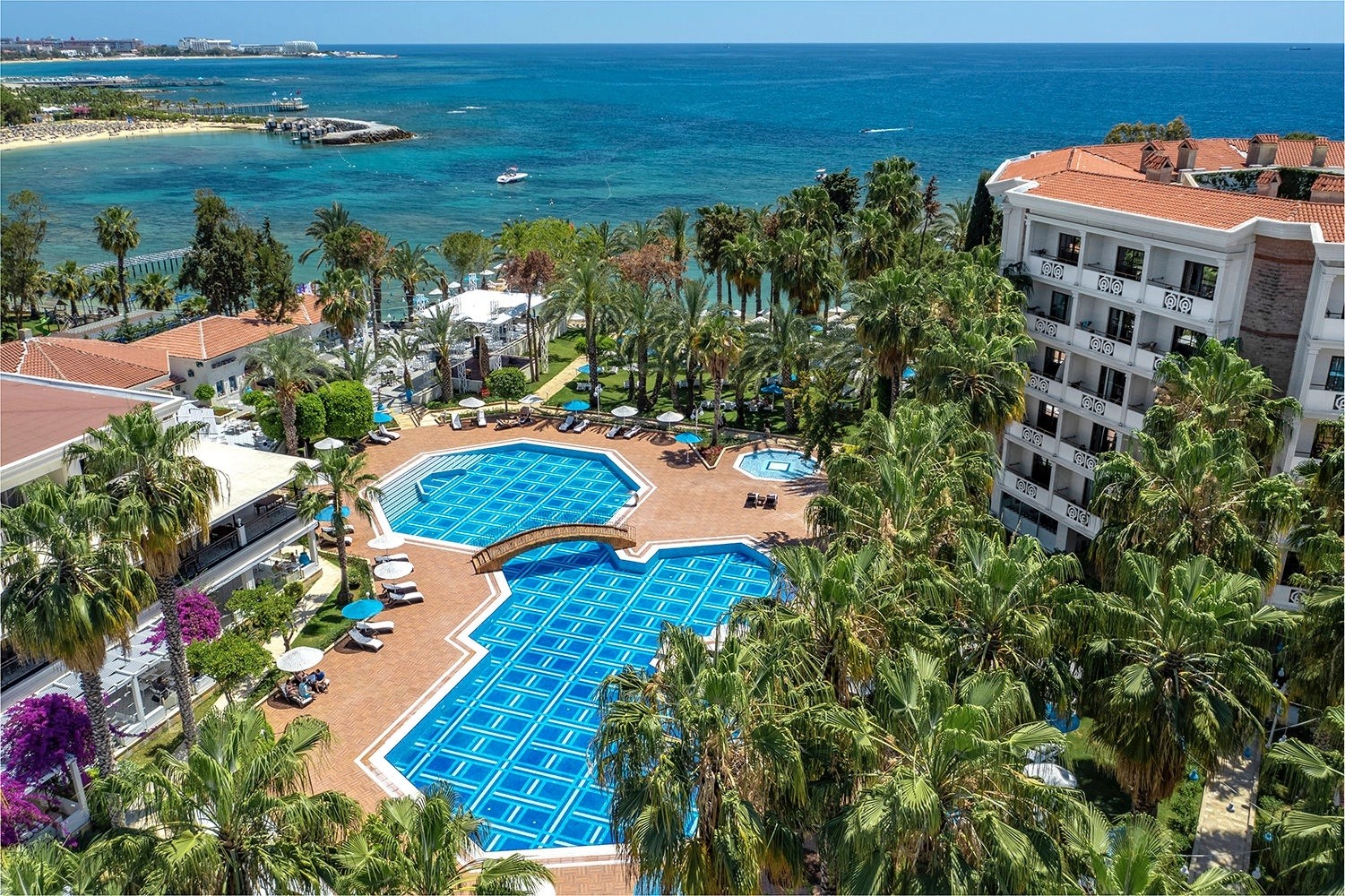 UTOPIA RESORT-RESIDENCE