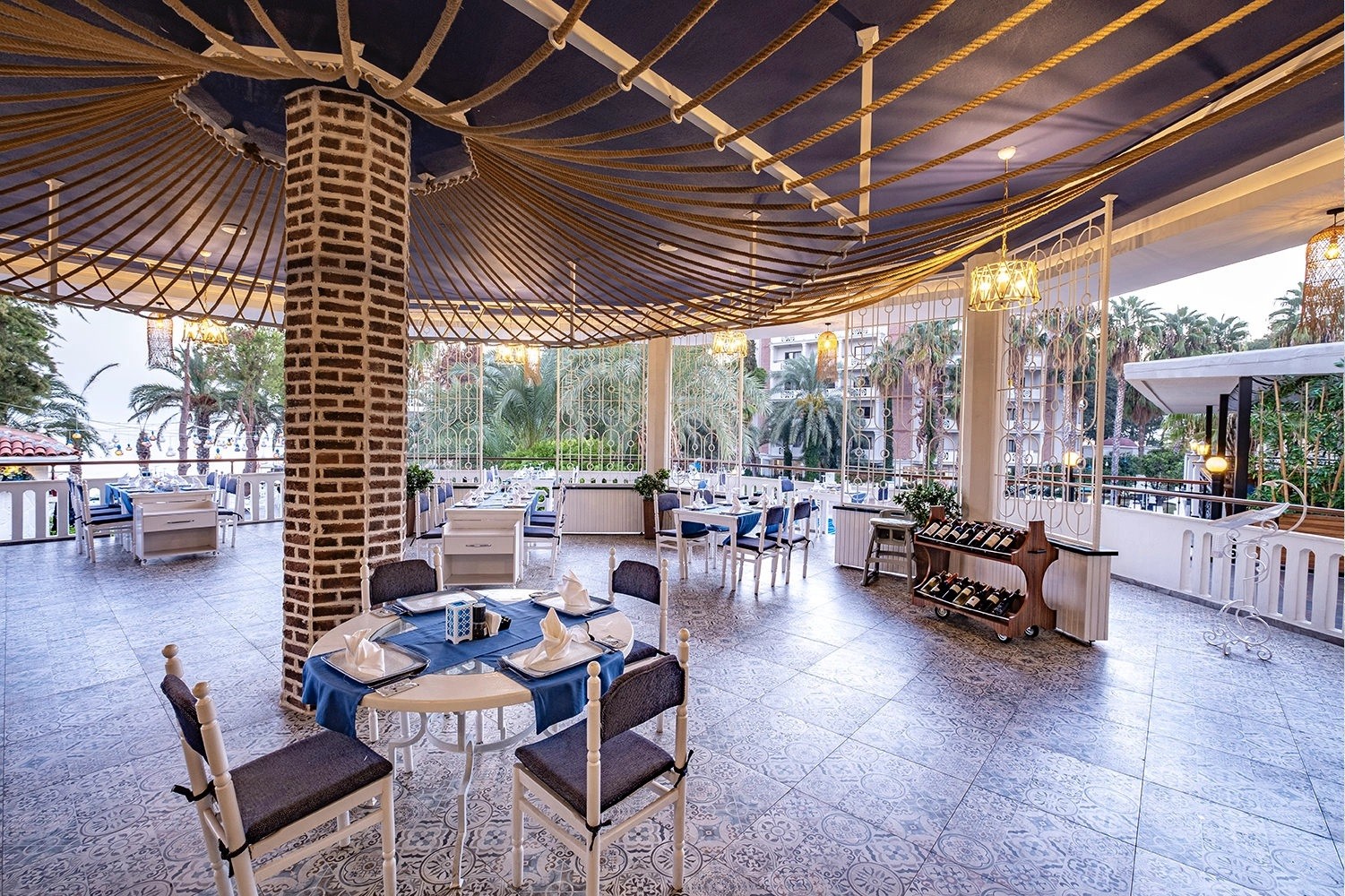 UTOPIA RESORT-RESIDENCE
