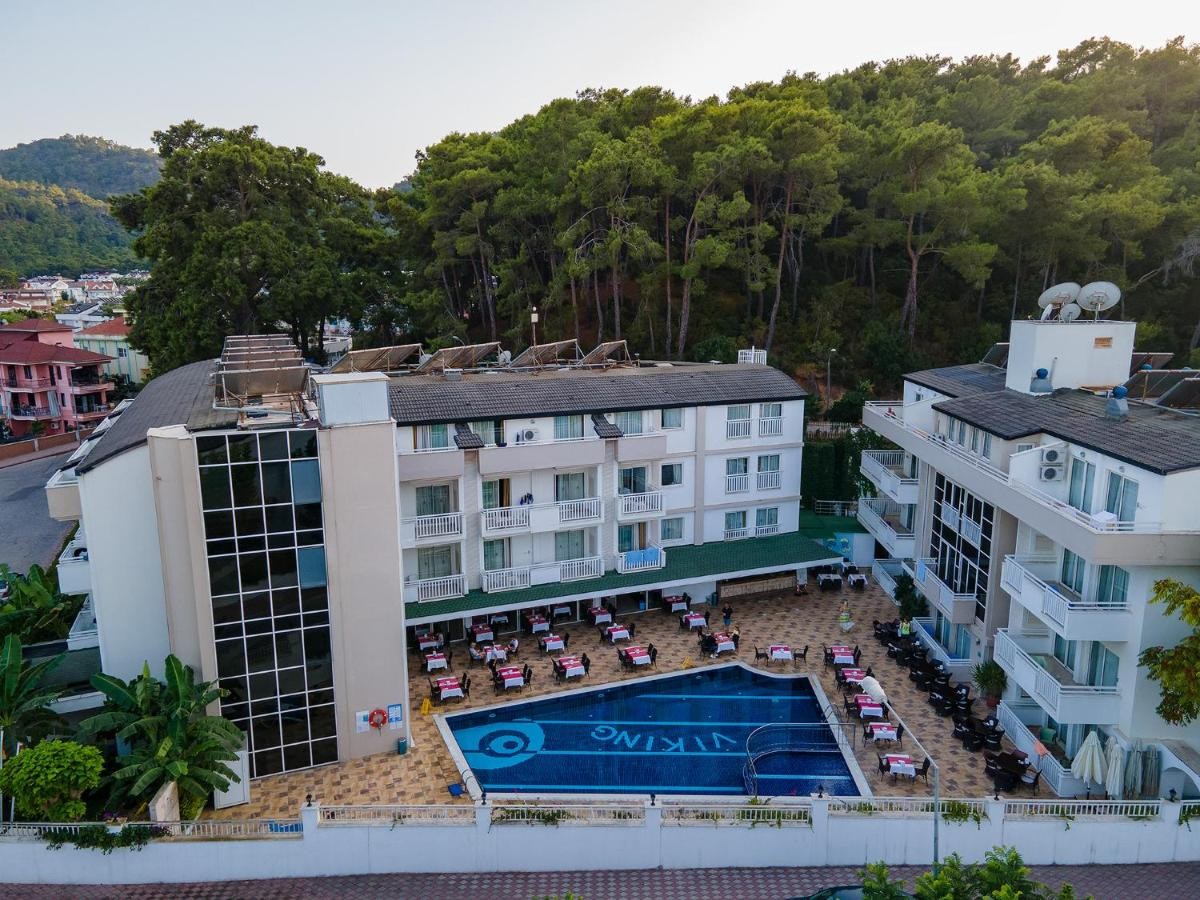 VIKING EXPRESS HOTEL (ex. Viking Suite Hotel)