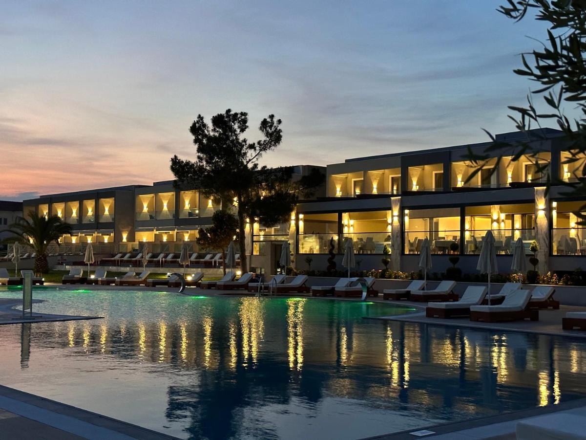 SEA COAST RESORT