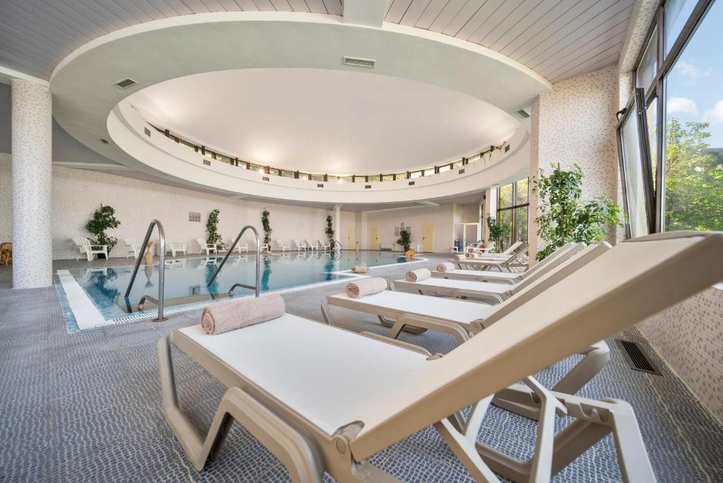 HVD RIVIERA BEACH HOTEL