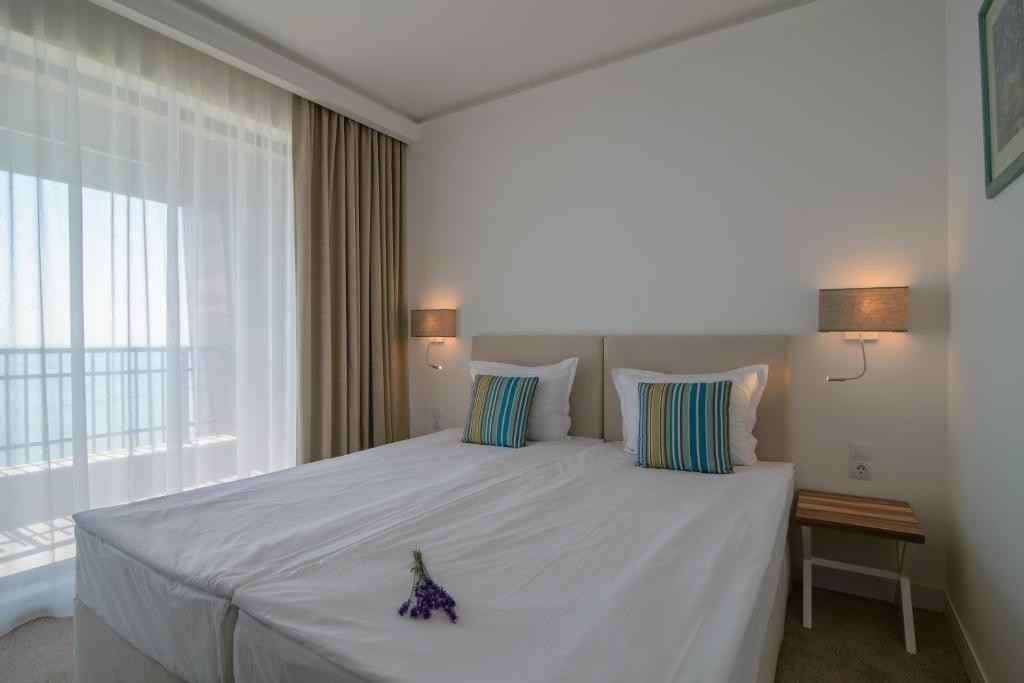 HVD NYMPHA HOTEL ADULTS ONLY 18+