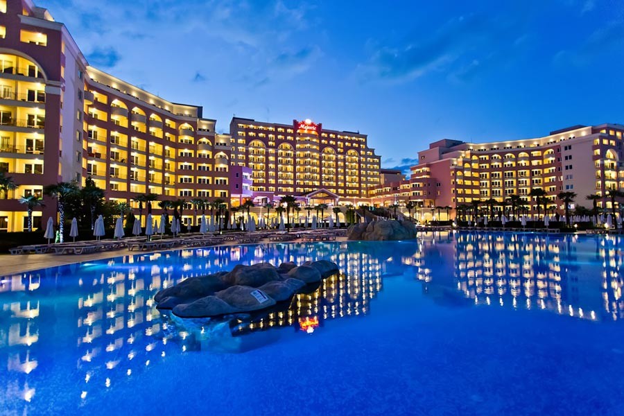 DIT MAJESTIC BEACH RESORT