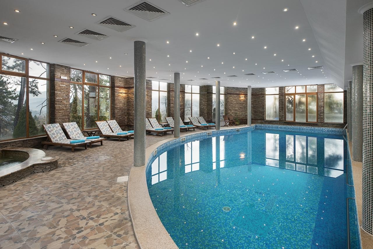 SPA CLUB BOR