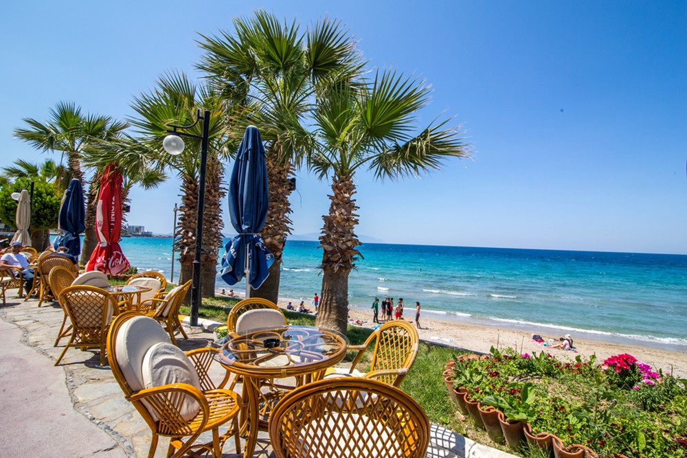 SUNDAY BEACH HOTEL
