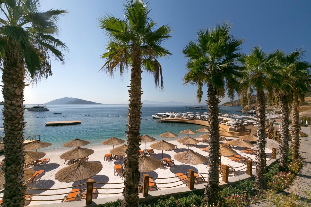 CARESSE A LUXURY COLLECTION RESORT-SPA