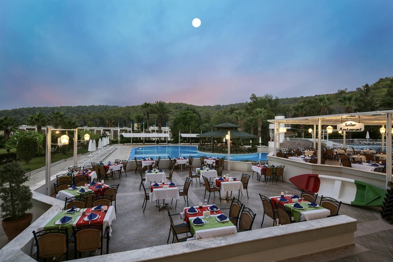 GREEN BAY RESORT-SPA