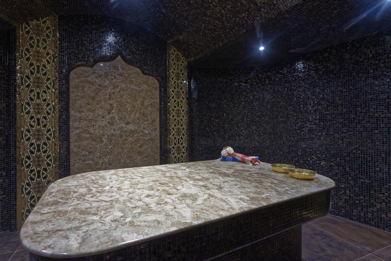 ELENA HOTEL
