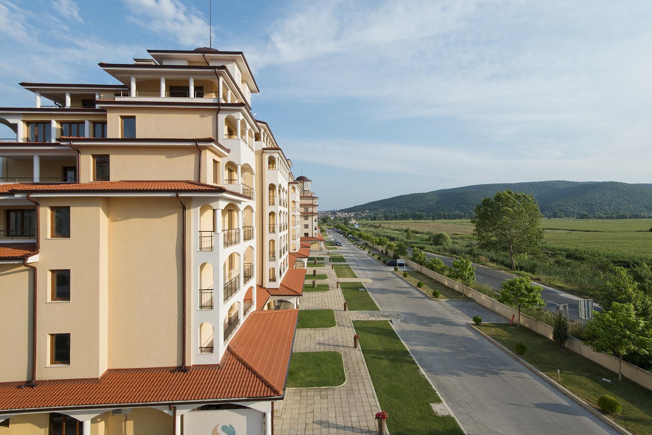 SUNRISE ALL SUITES FAMILY  RESORT