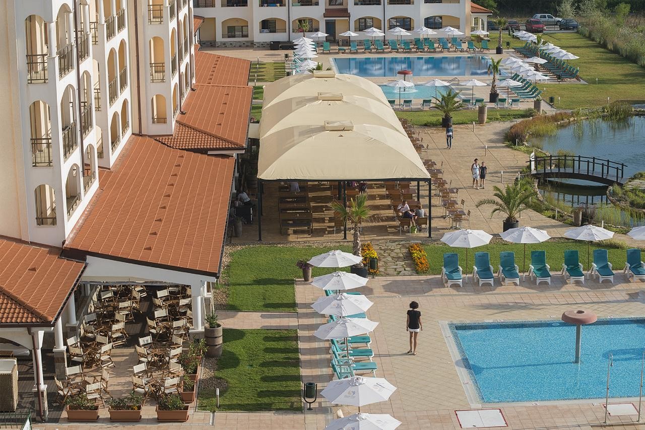 SUNRISE ALL SUITES FAMILY  RESORT