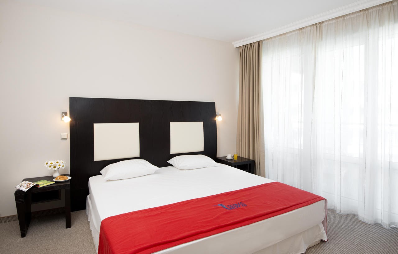 HOTEL CALYPSO