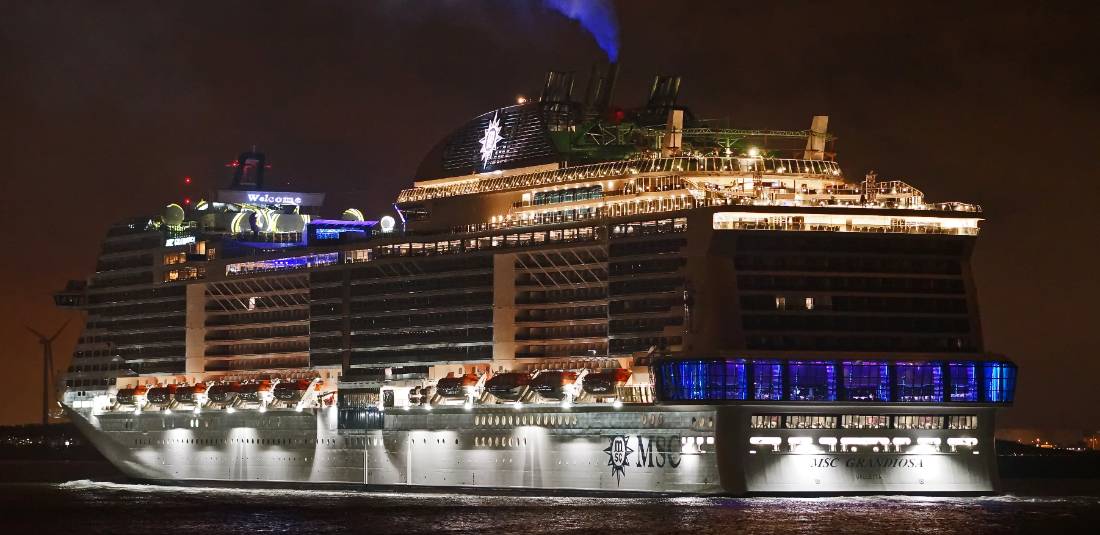 Круиз Средиземноморски бриз - MSC Grandiosa